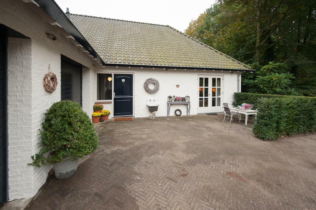 Guesthouse De Hees Eersel Bagian luar foto